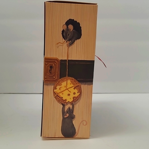 1995 Muffy Mouse Vanderbear - Picture 9 of 12